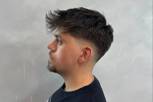 A textured fringe with a taper